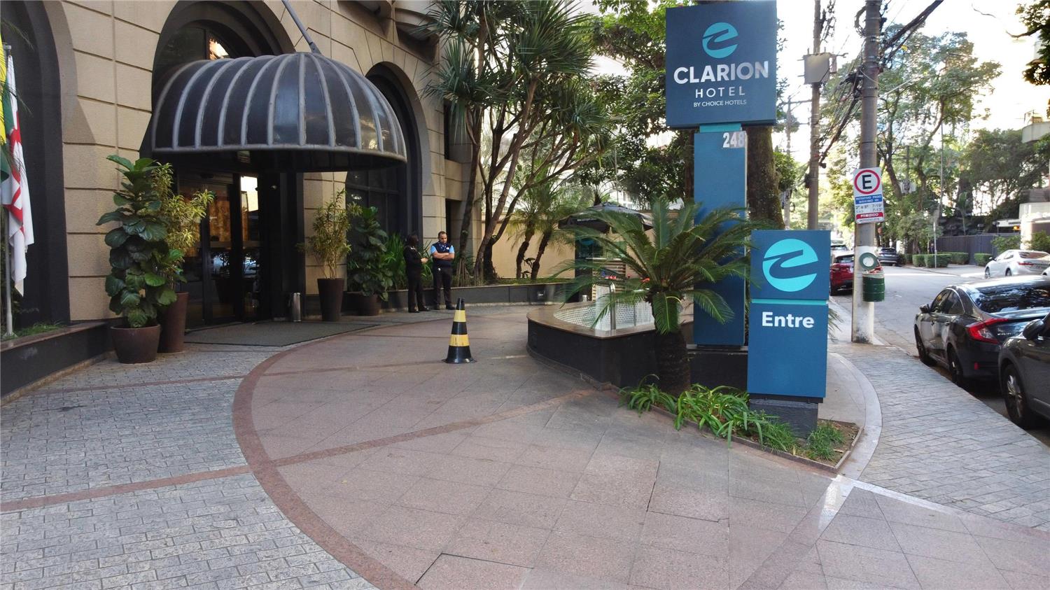 Clarion Hotel Faria Lima 25/25