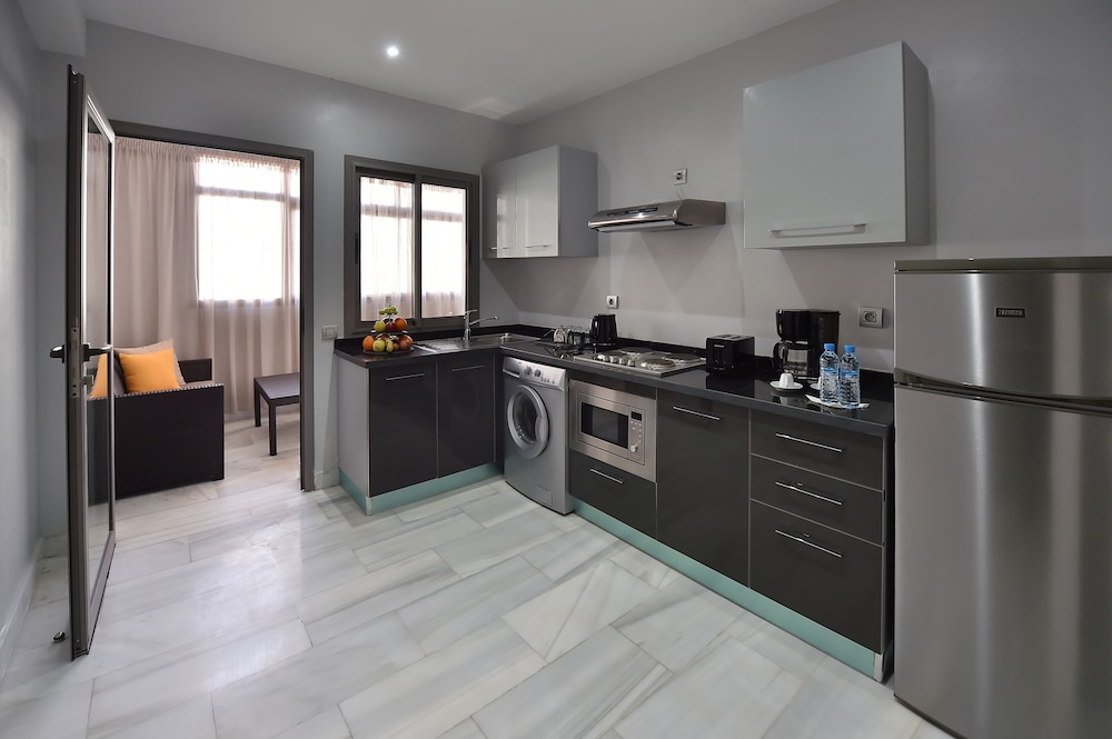 Le Yacht Suites hotel 24/36