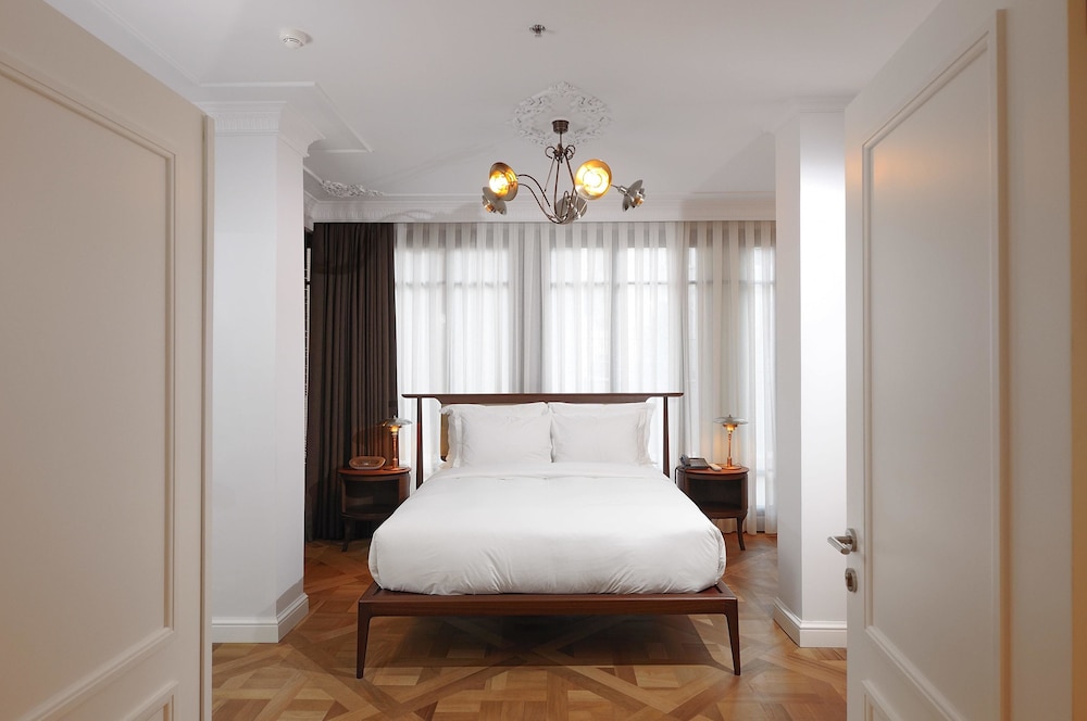 Georges Hotel Galata 24/74