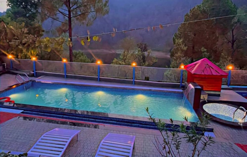 JJ's Village - Eco Resort 24/50