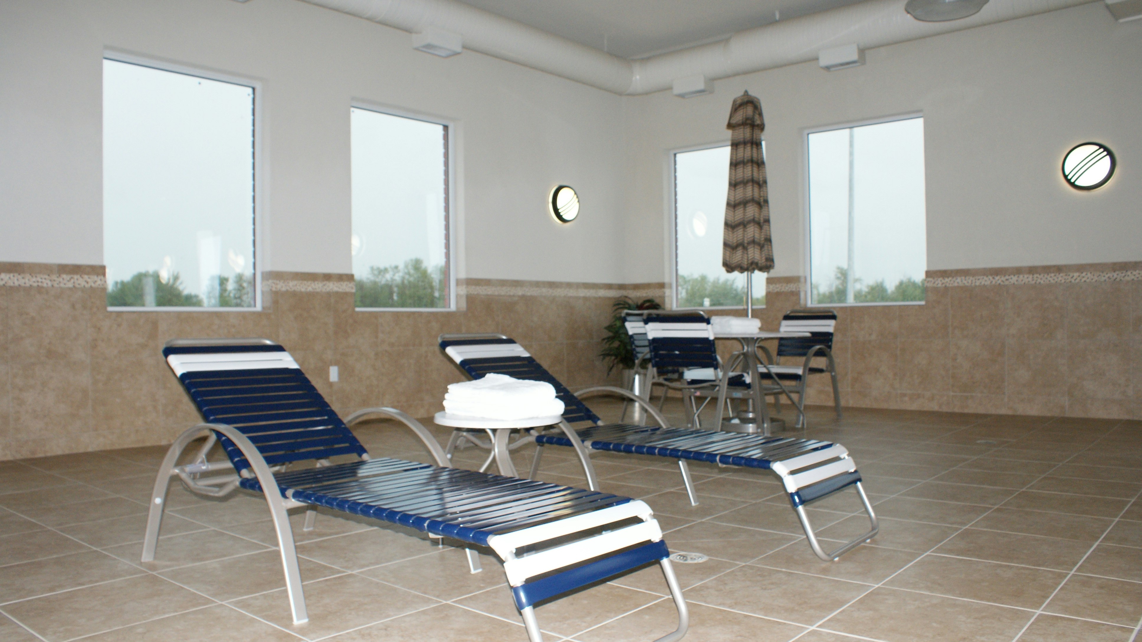 Hampton Inn by Hilton Fort Saskatchewan 22/23
