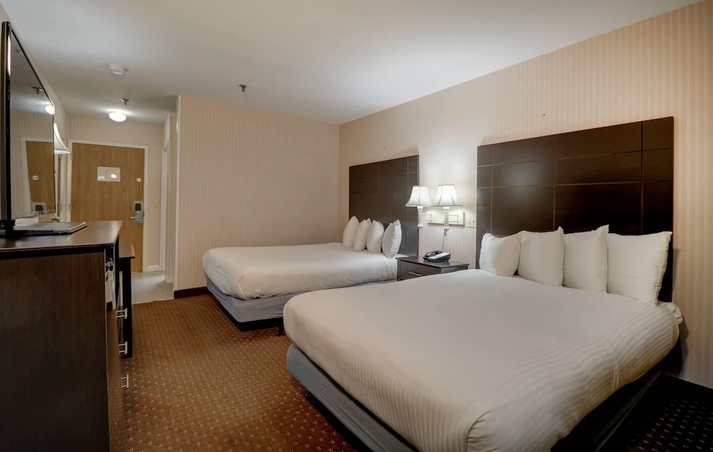 Anchorage Inn & Suites - Portsmouth 24/57