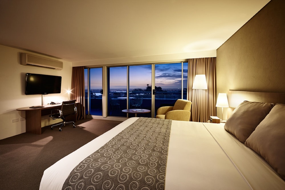 Mercure Sydney St Leonards 16/76