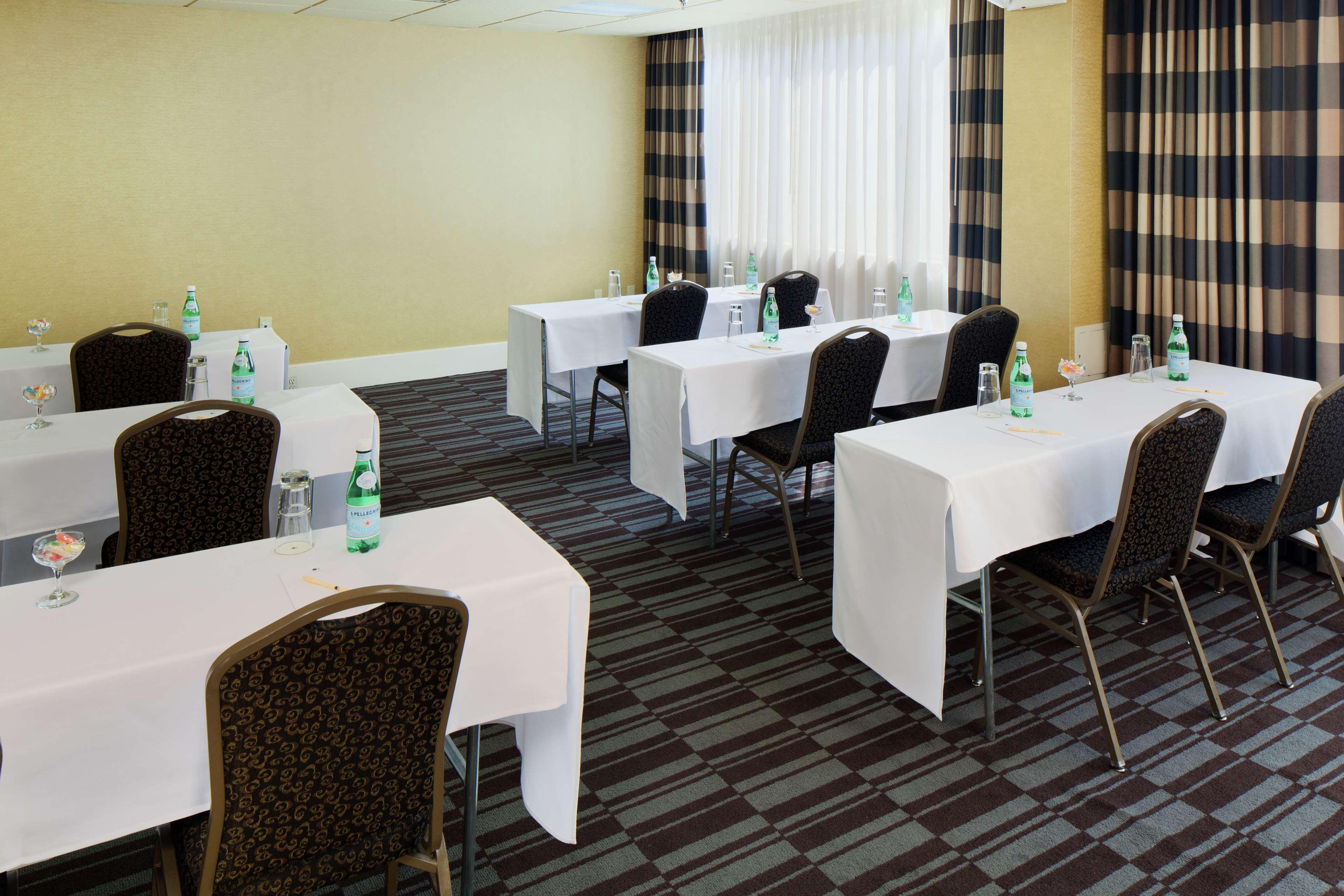 Doubletree By Hilton Norwalk 36/45