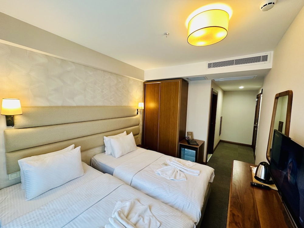 غرفة اقتصادية بسريرين منفصلين، Istanbul Midpoint Hotel 2/10