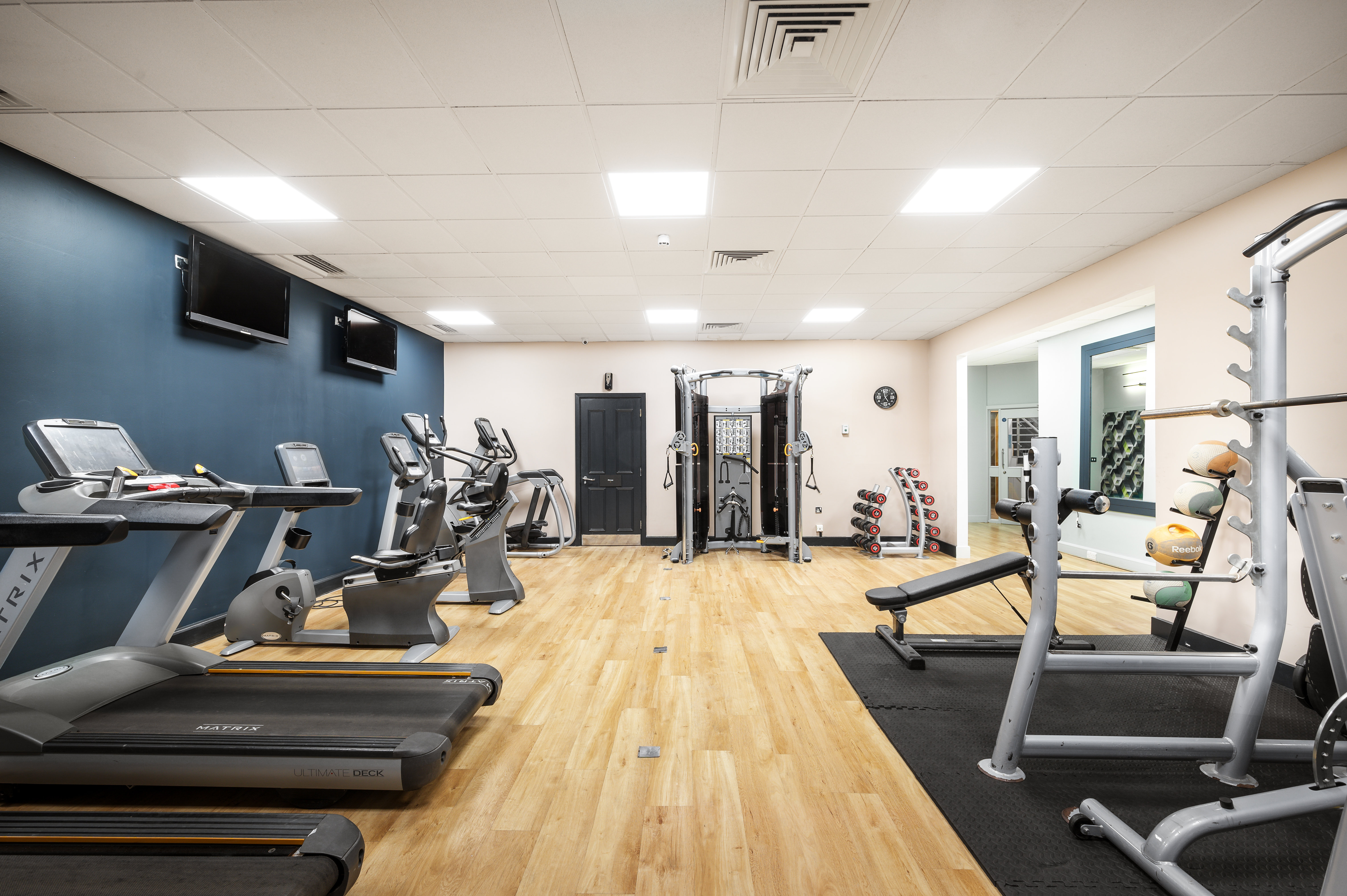 voco Lythe Hill Hotel & Spa by IHG 24/55