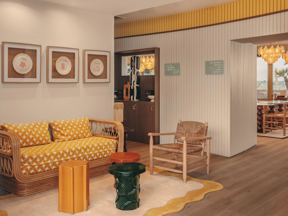 Hotel Les Brises 53/78