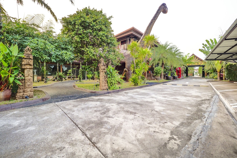 Capital O 727 Be One Resort 59/70