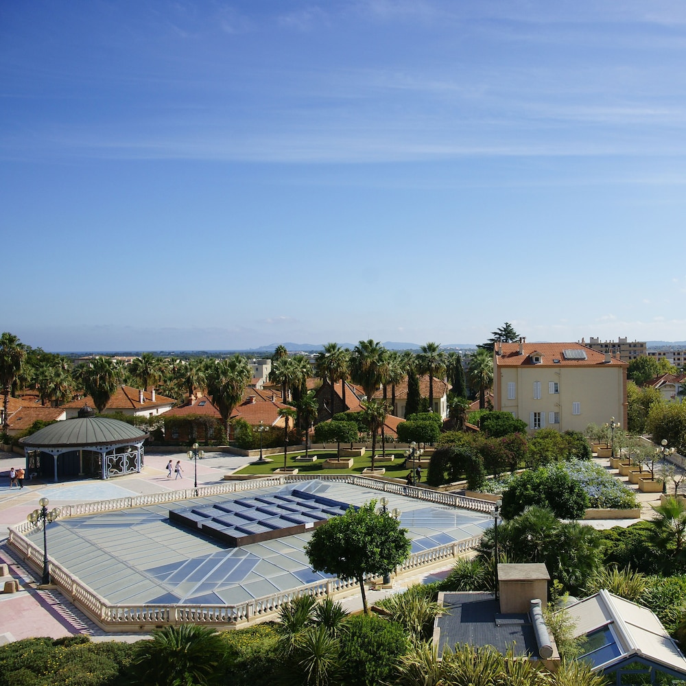 Hotel des Palmiers Hyeres 31/56
