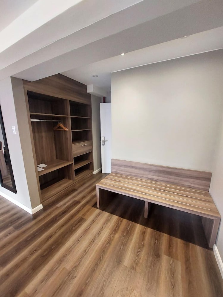 Equo Hotel Boutique 24/50