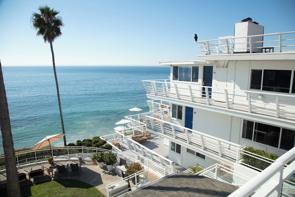 Laguna Riviera Beach Resort 4/45