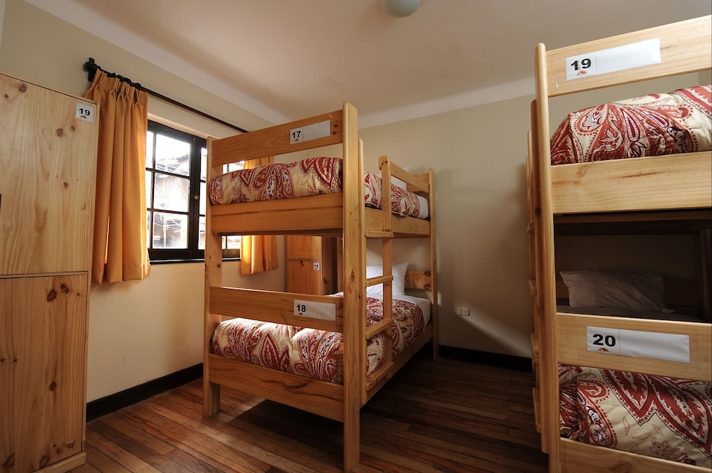MIXED DORM, CLASSIC, PRIVATE BATHROOM