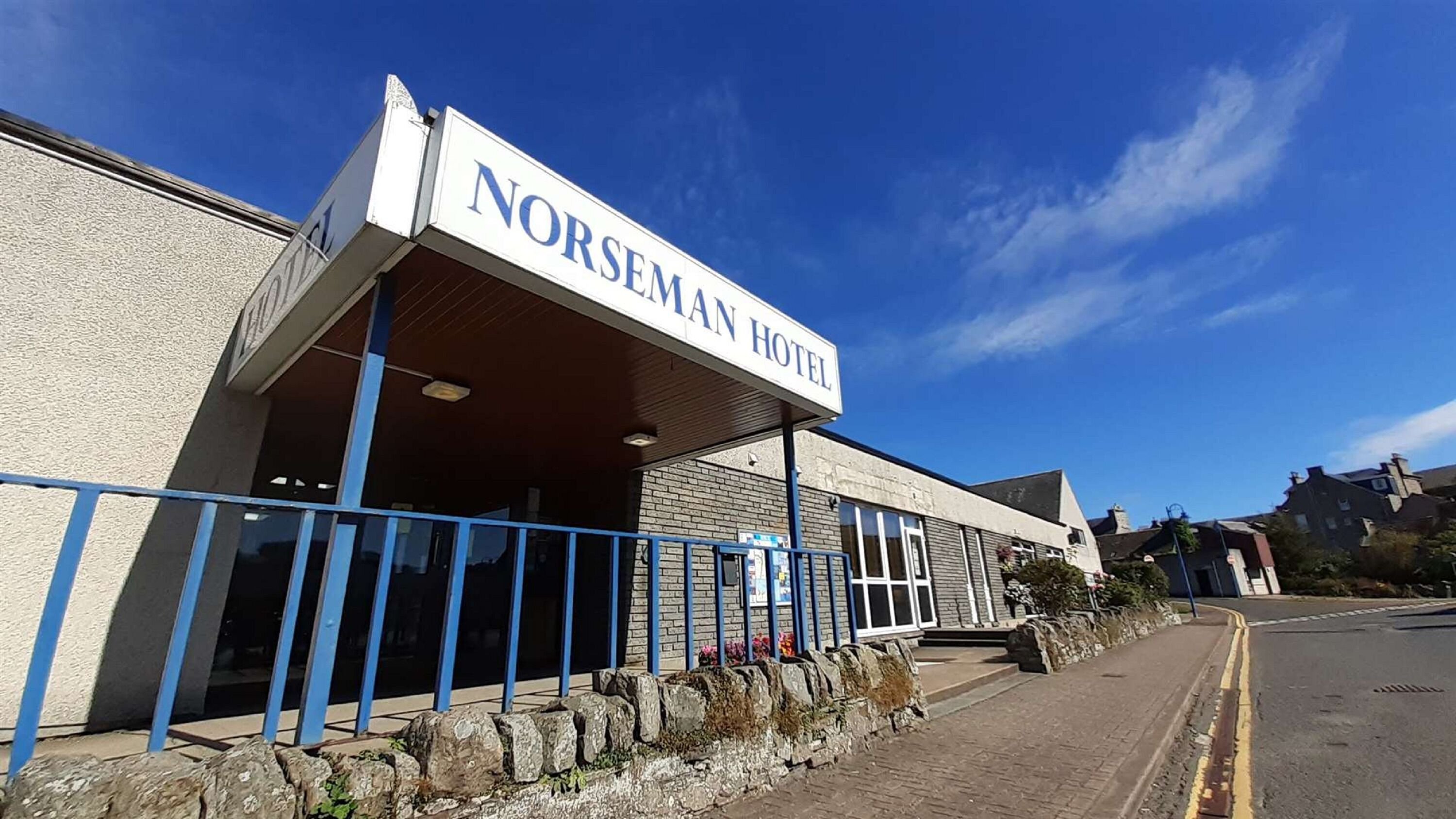 Norseman Hotel 44/44