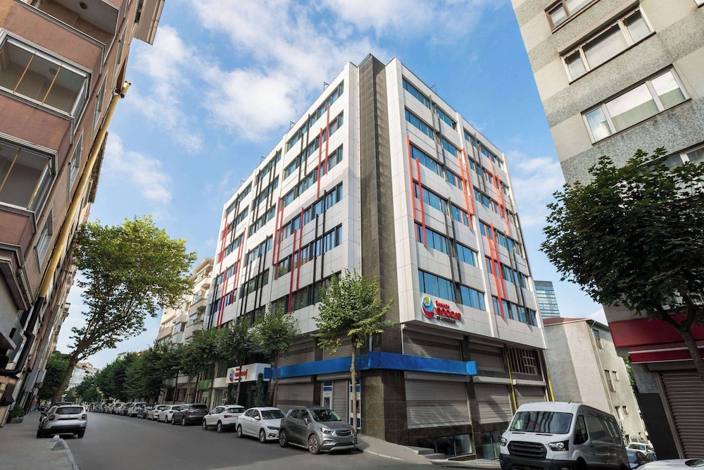 Ramada Encore by Wyndham Istanbul Sisli 49/55