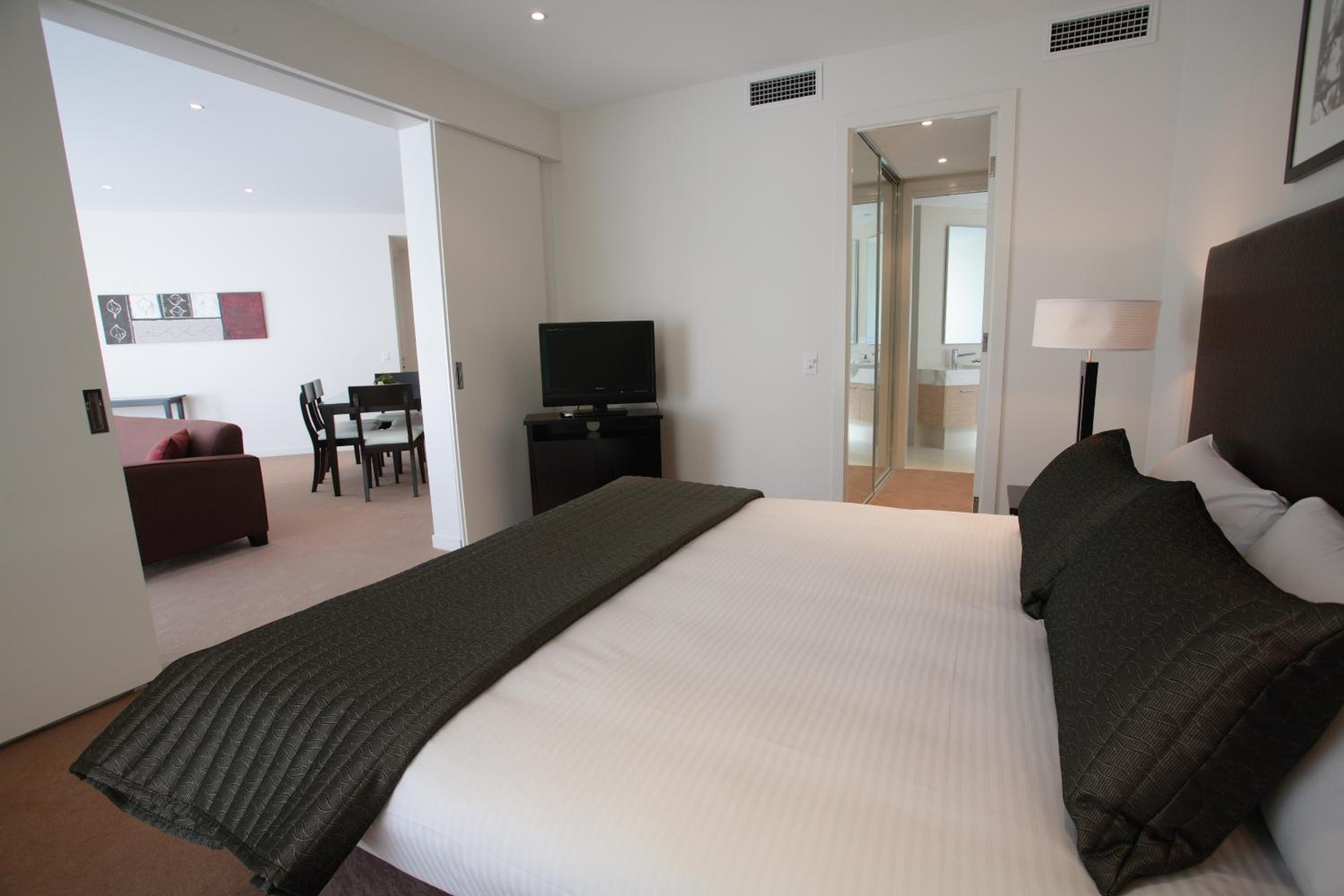 1 Bedroom, Cypress, Apartment, Queen Bed