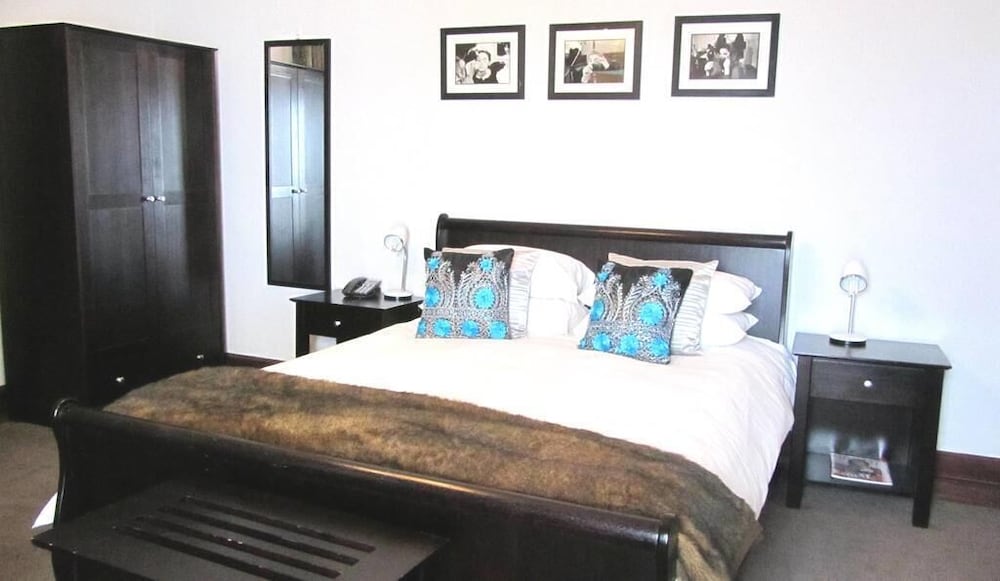 Cape Riviera Guesthouse 18/50