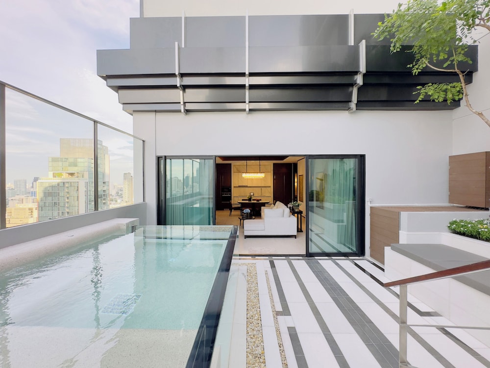 SILQ Hotel & Residence 23/50