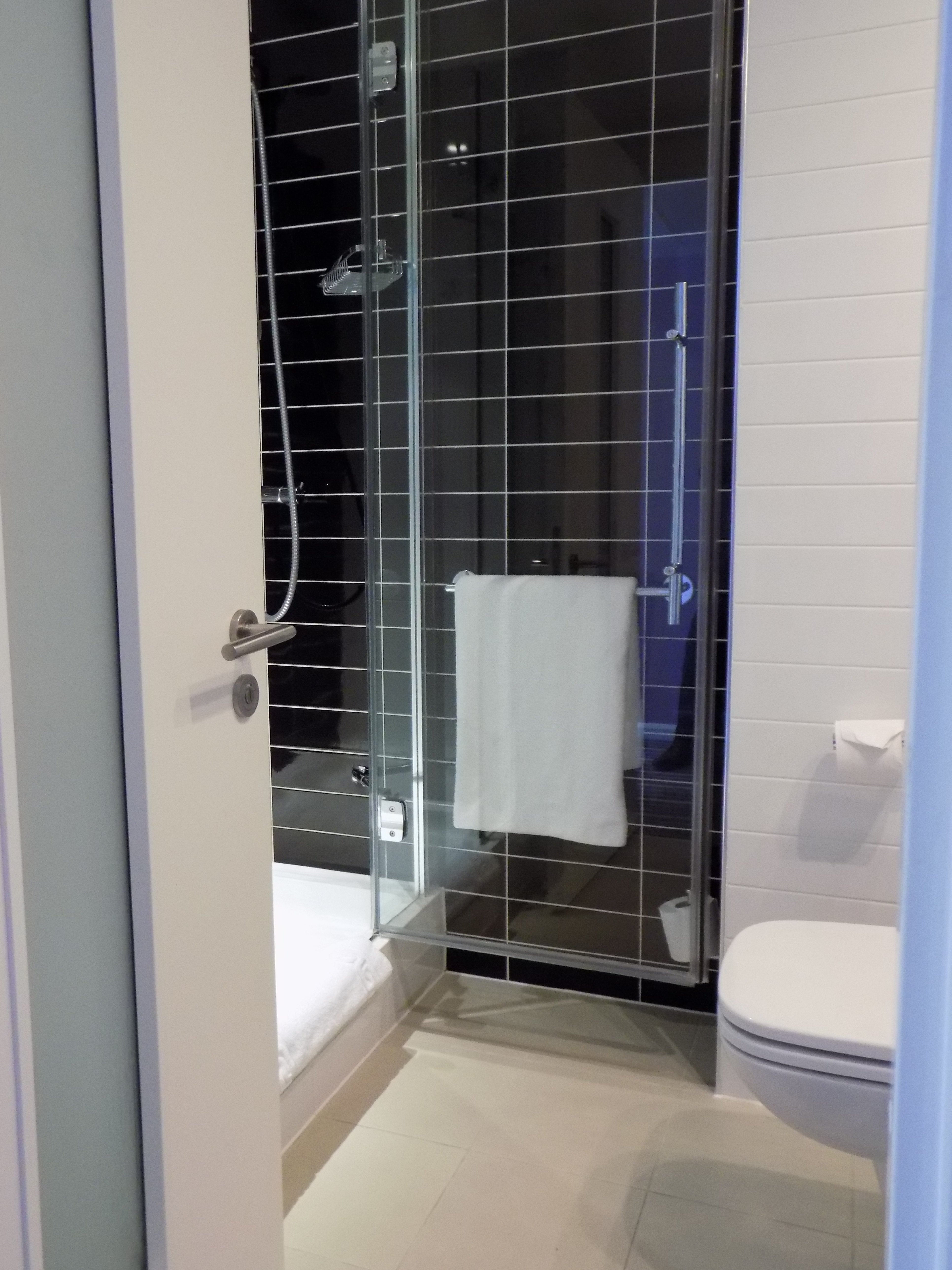 Holiday Inn Express Dunstable 12/26