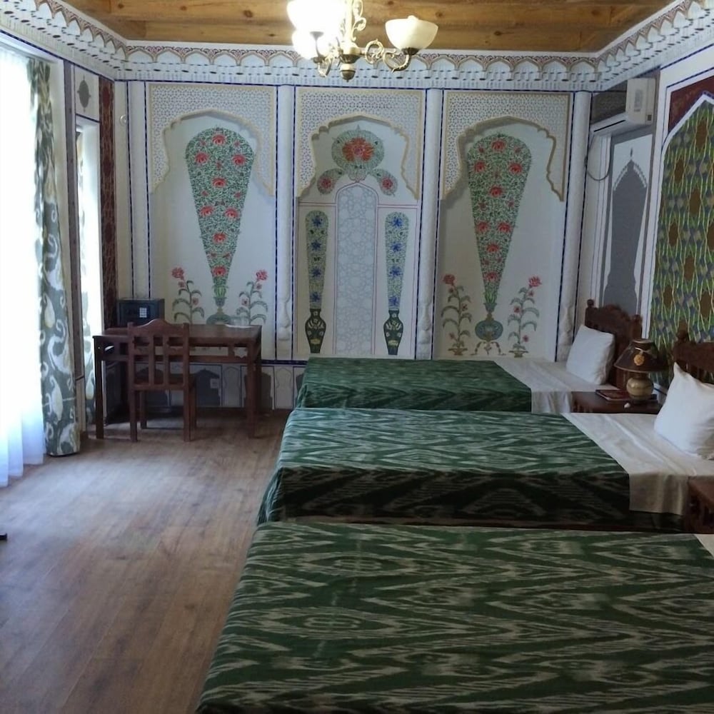 Komil Bukhara Boutique Hotel 31/50