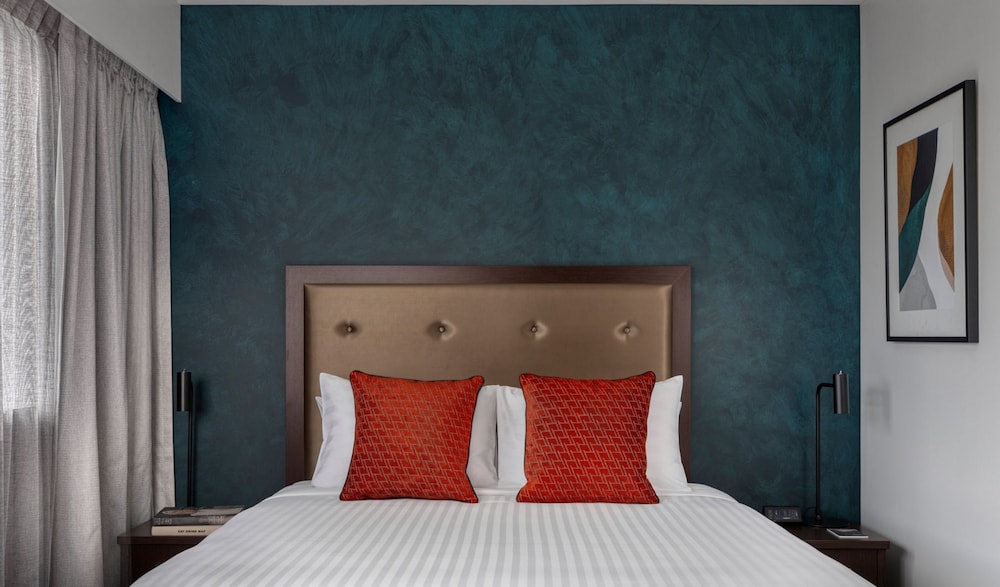 Rydges Auckland 32/82