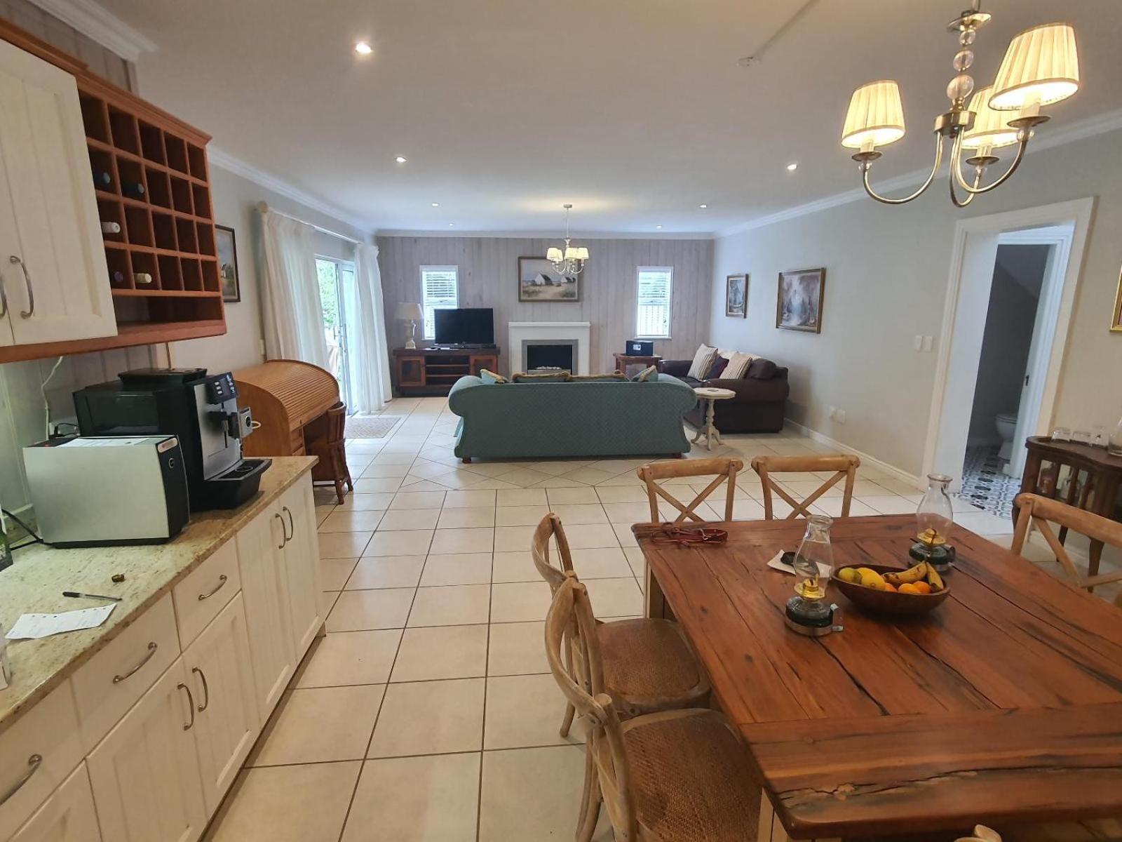Knysna Self-catering Holiday Home 10/15