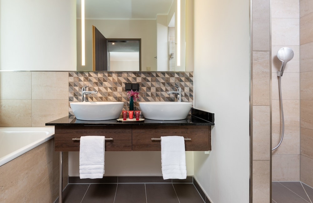 Leonardo Hotel Bad Kreuznach 36/94