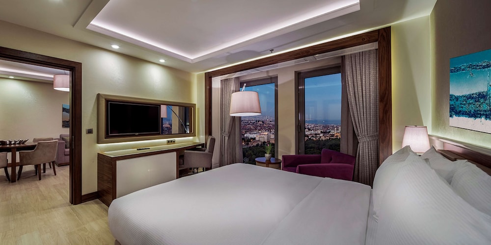 DoubleTree by Hilton Istanbul Topkapi 19/37