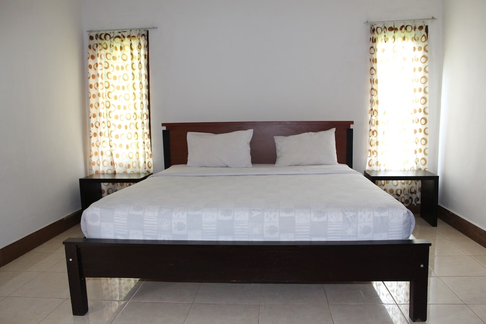 Aman Gati Hotel Lakey 19/50