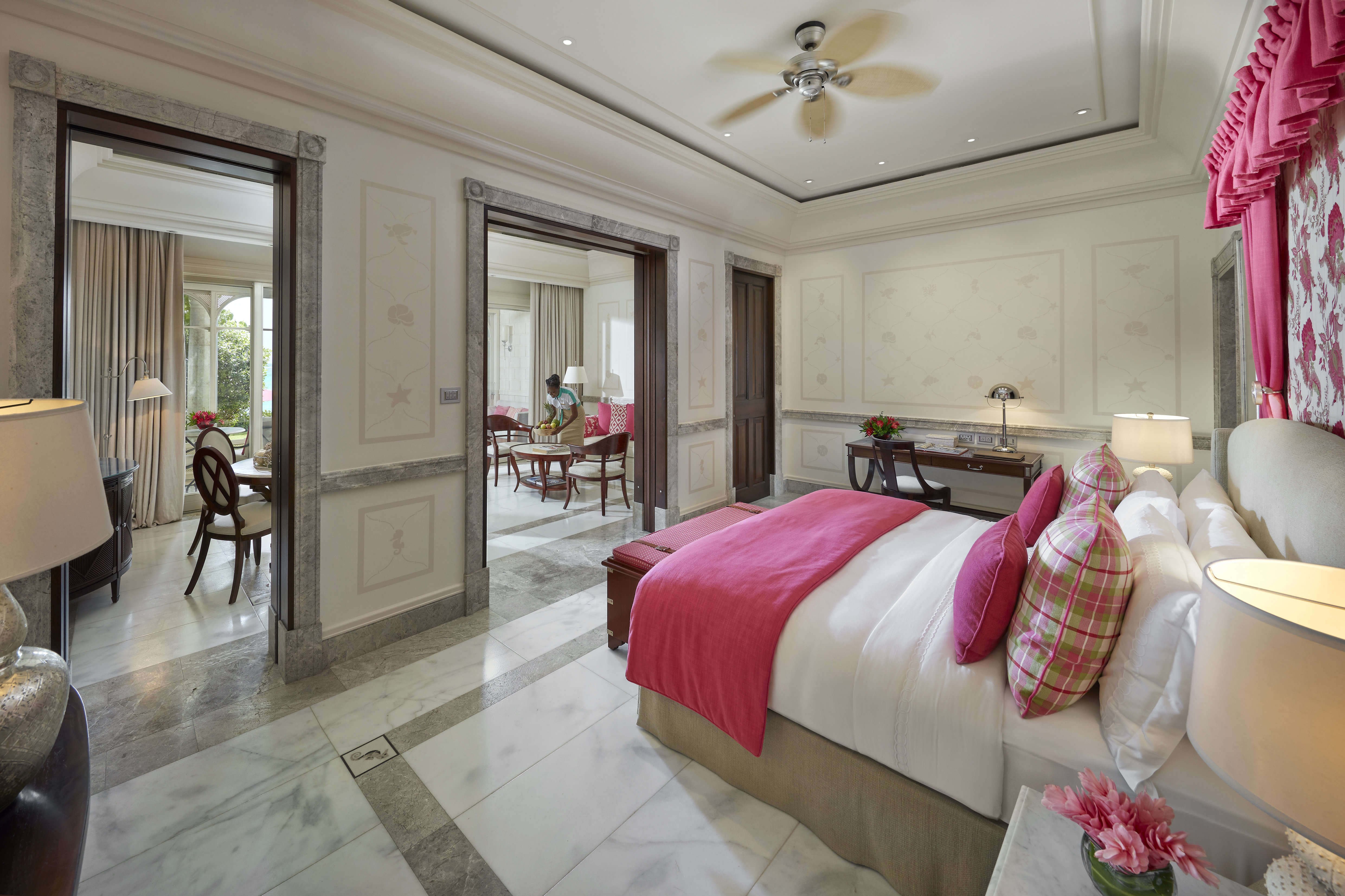 1 Bedroom, Suite, King Bed, Beach Front