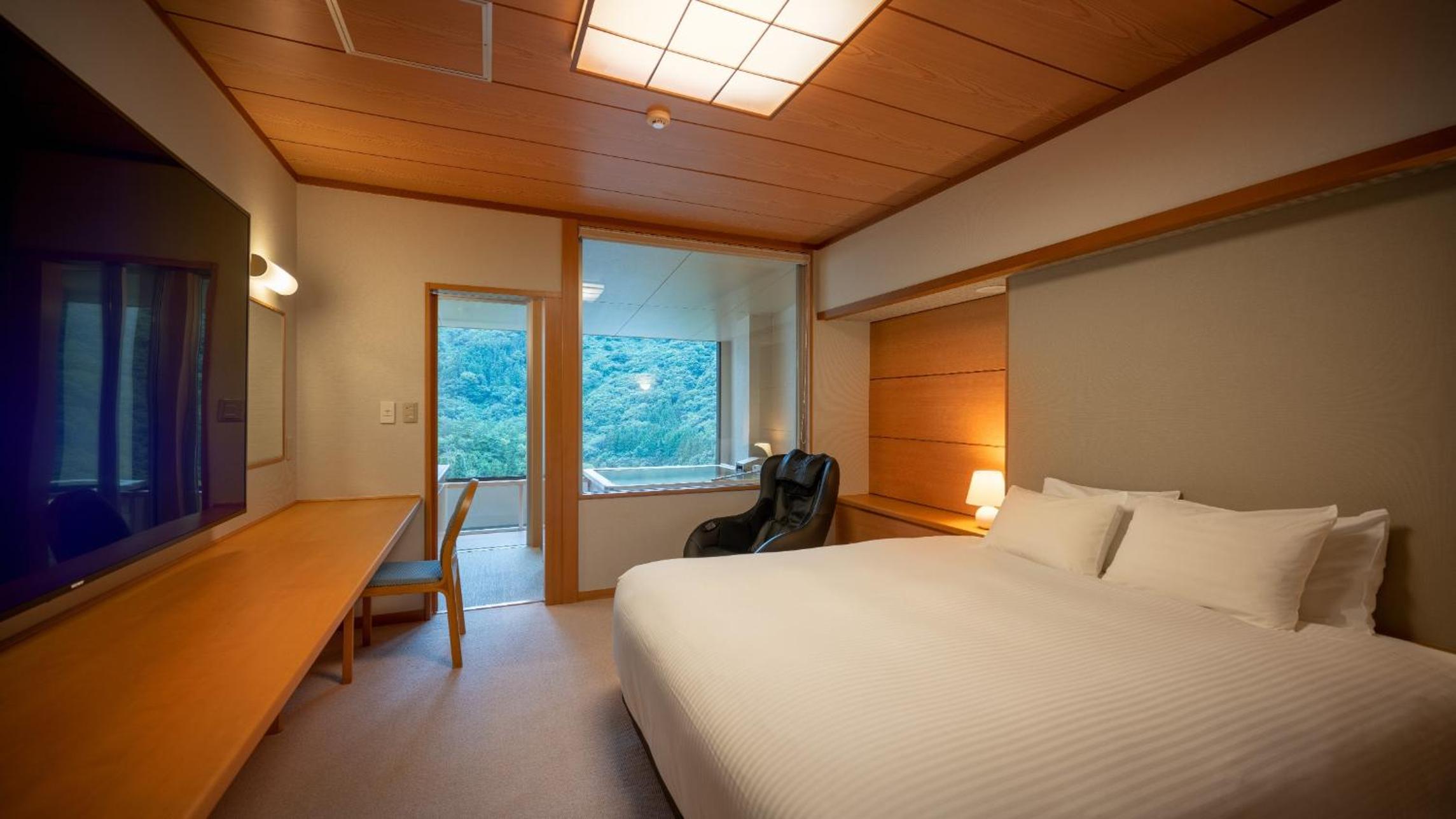 Deluxe, Double Bed, Valley View, Outdoor Bath