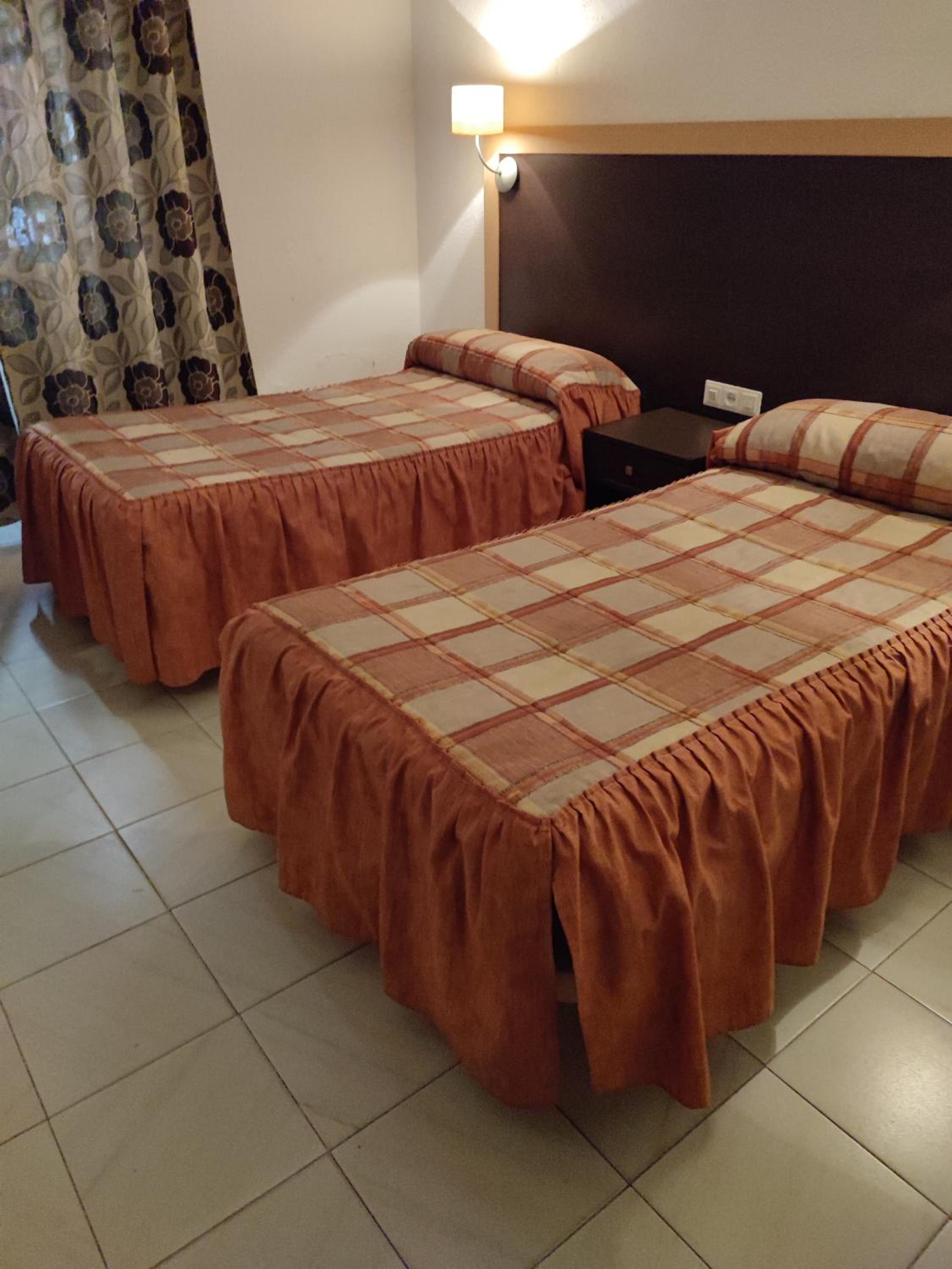 Hotel Cervantes 22/37