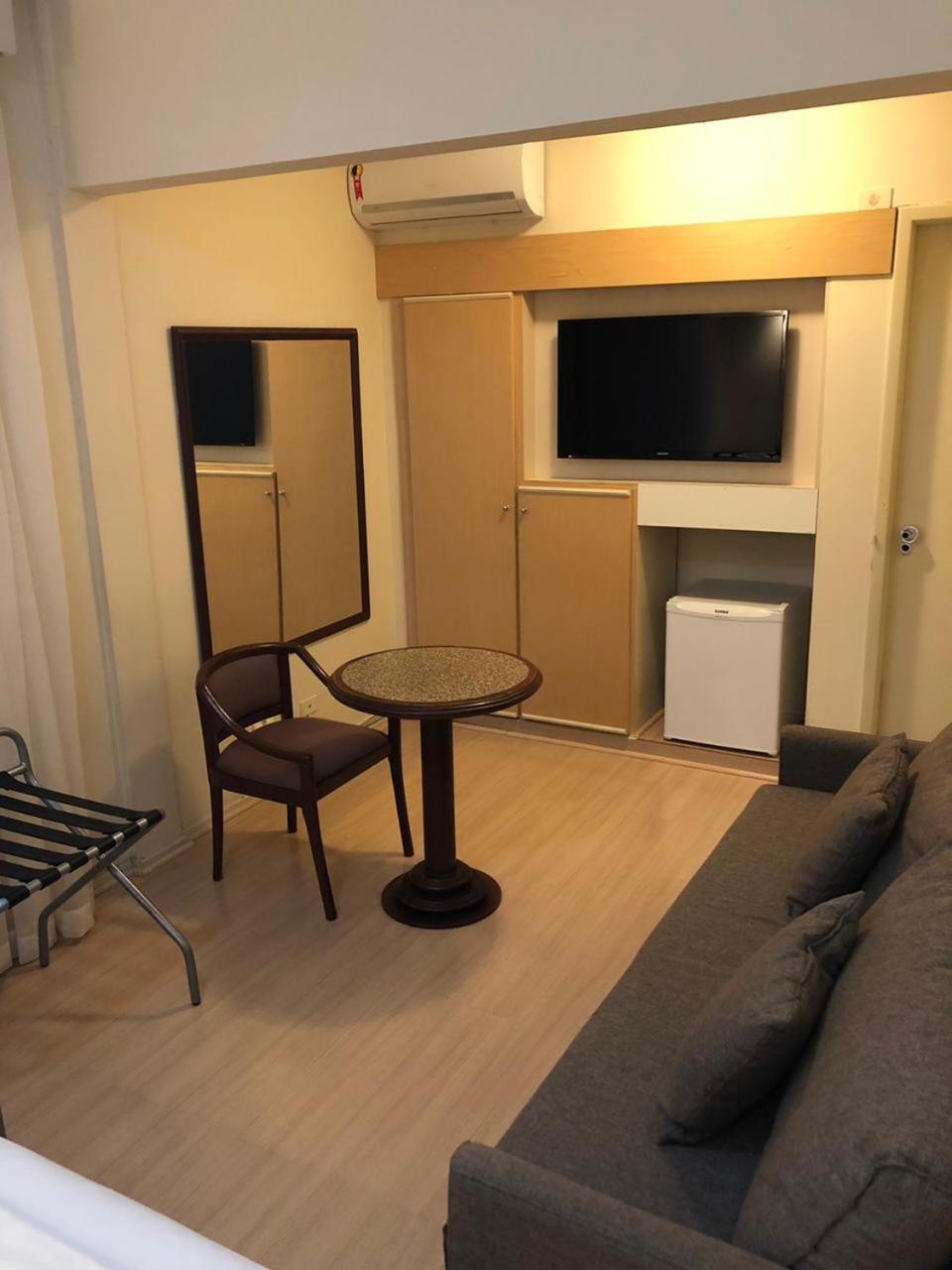 Cha Prime Curitiba Ex Hotel Savoy 18/20