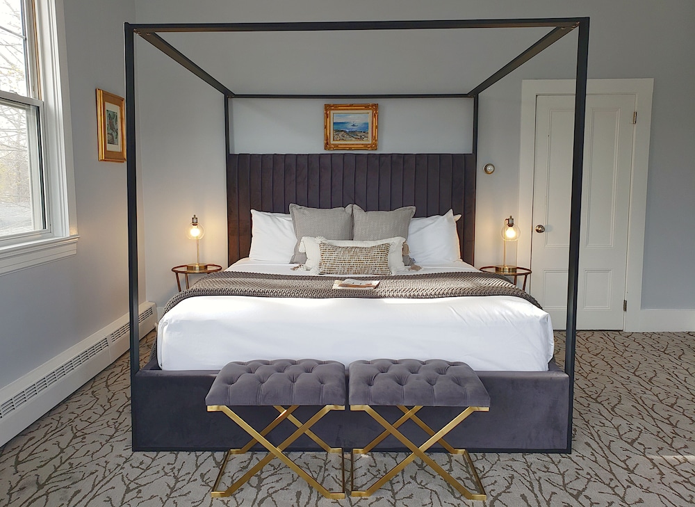 Little Fig Hotel 3/29