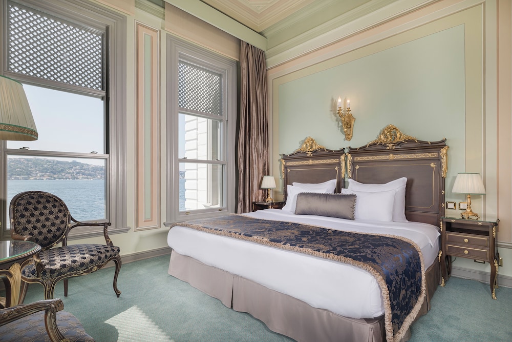 Bosphorus Palace Hotel Special Class 13/79