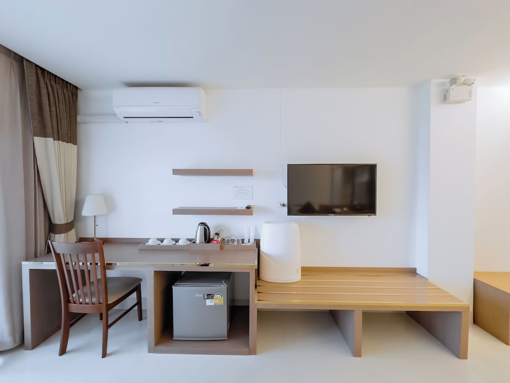 Siam Triangle Hotel 48/61