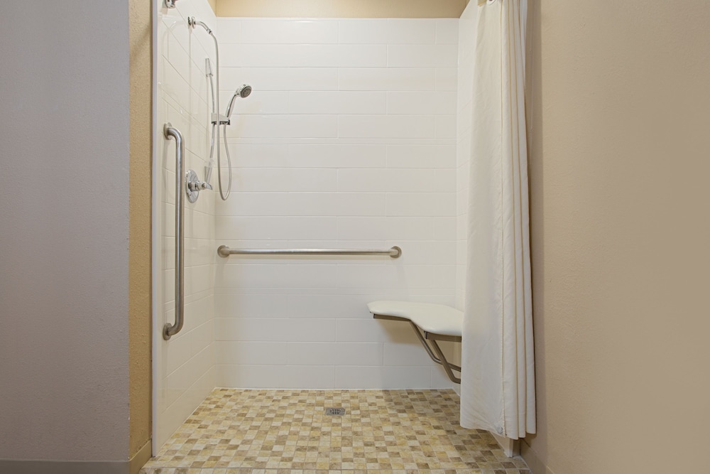 Microtel Inn And Suites By Wyndham Walterboro 10/30
