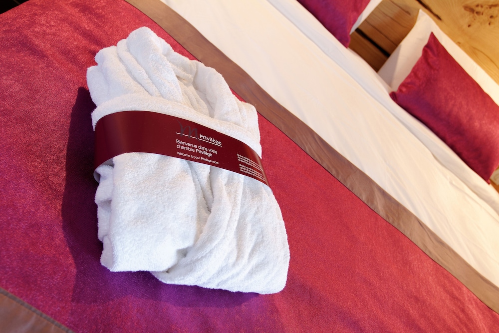 Mercure Brignoles Golf de Barbaroux and Spa 33/73
