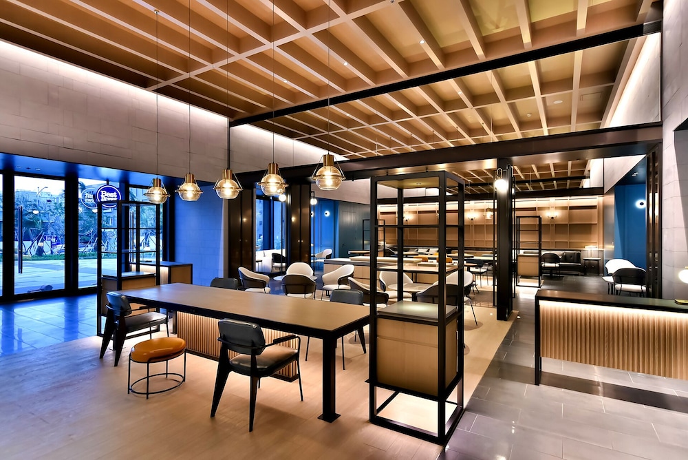 Four Points by Sheraton Taipei Bali 36/50
