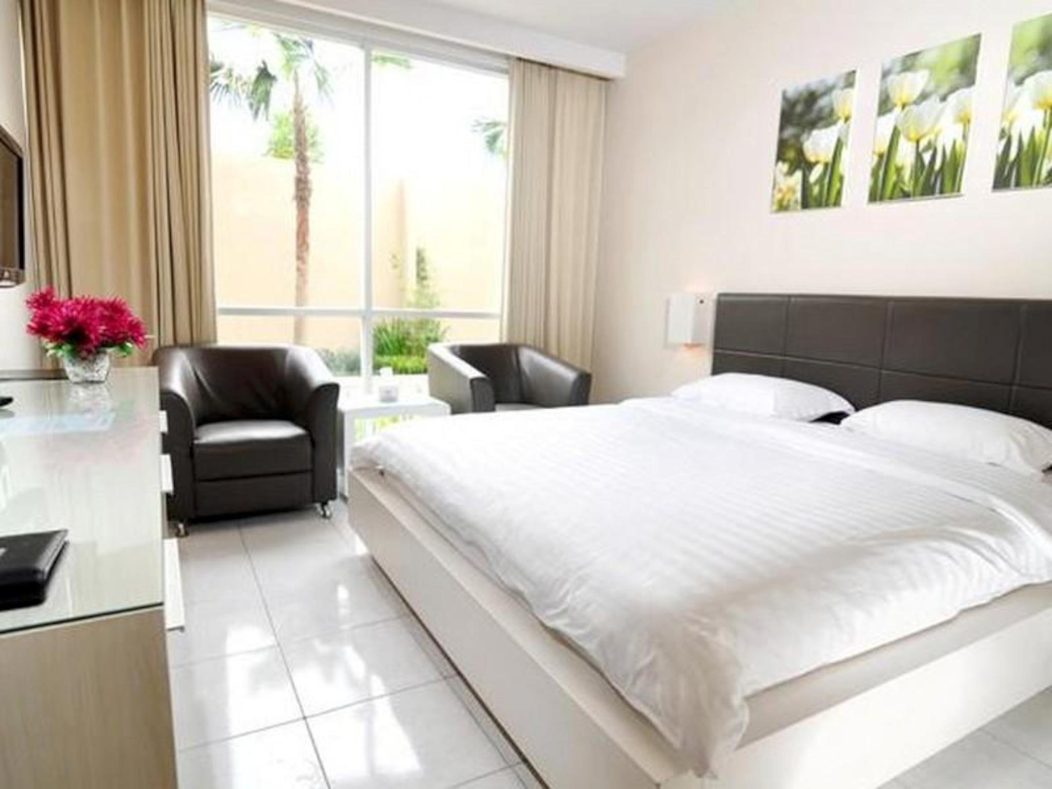 Gold, Standard, Double Bed