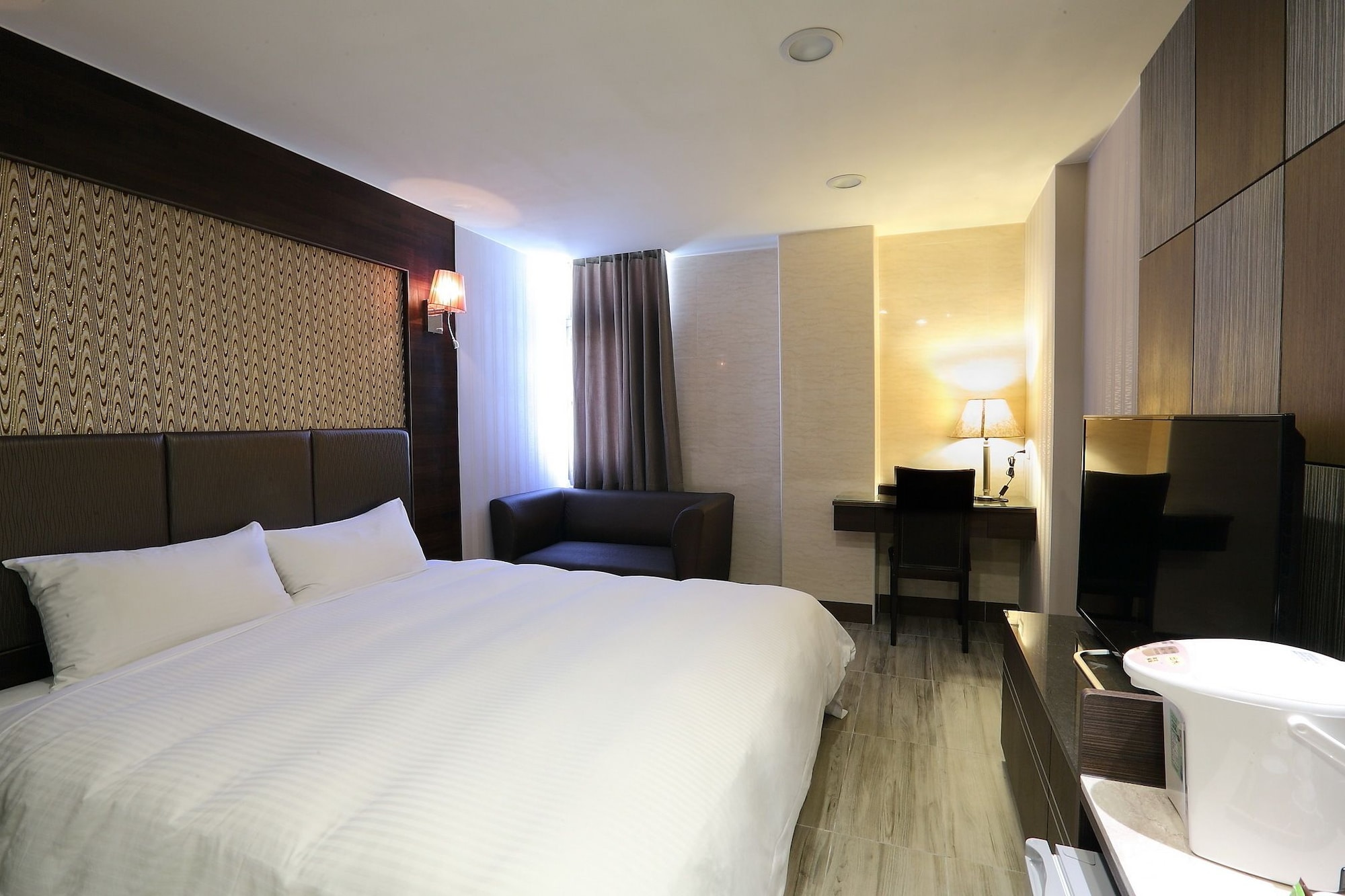 STANDARD, DOUBLE BED