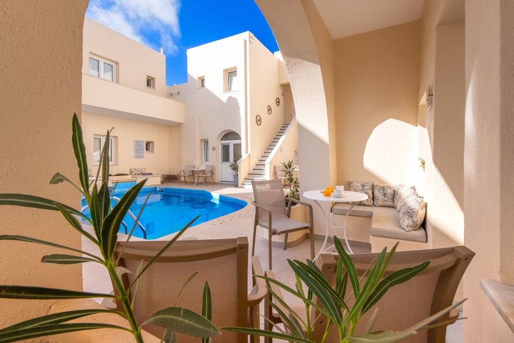 Reverie Santorini Hotel 38/50