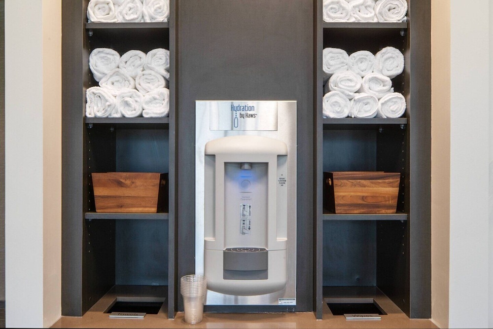 Courtyard by Marriott Dallas Grand Prairie 15/44