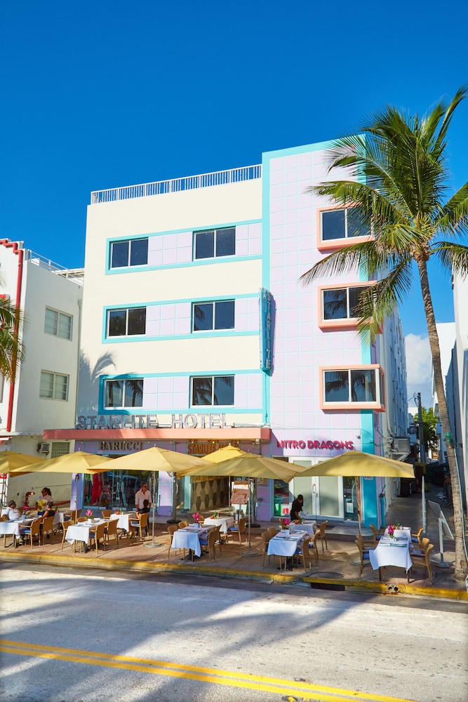 STARLITE HOTEL 7/50