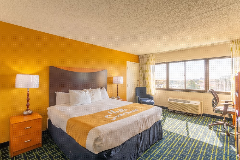 Days Inn by Wyndham Absecon Atlantic City Area 17/39