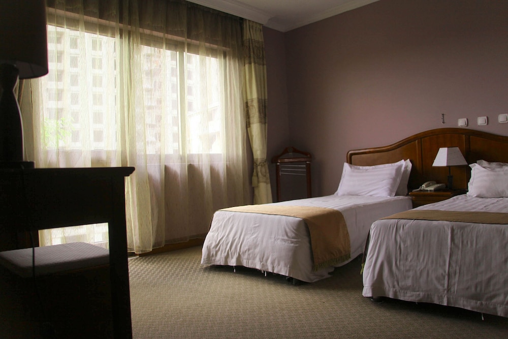 Damu Hotel 15/35