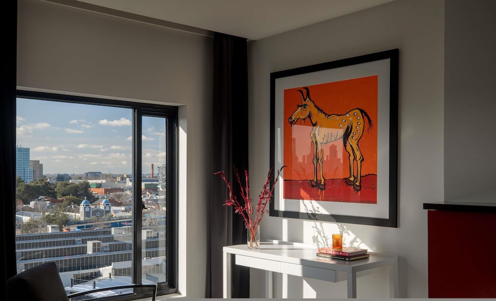 The Cullen Melbourne - Art Series 7/56