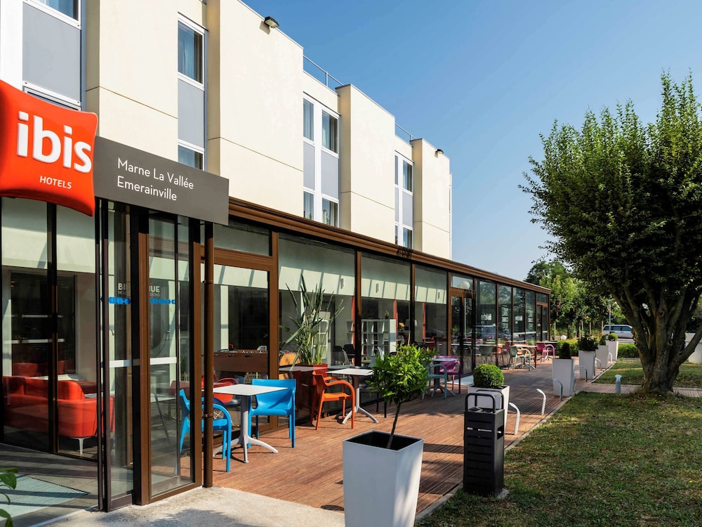 Ibis Marne La Vallee Emerainville 41/46