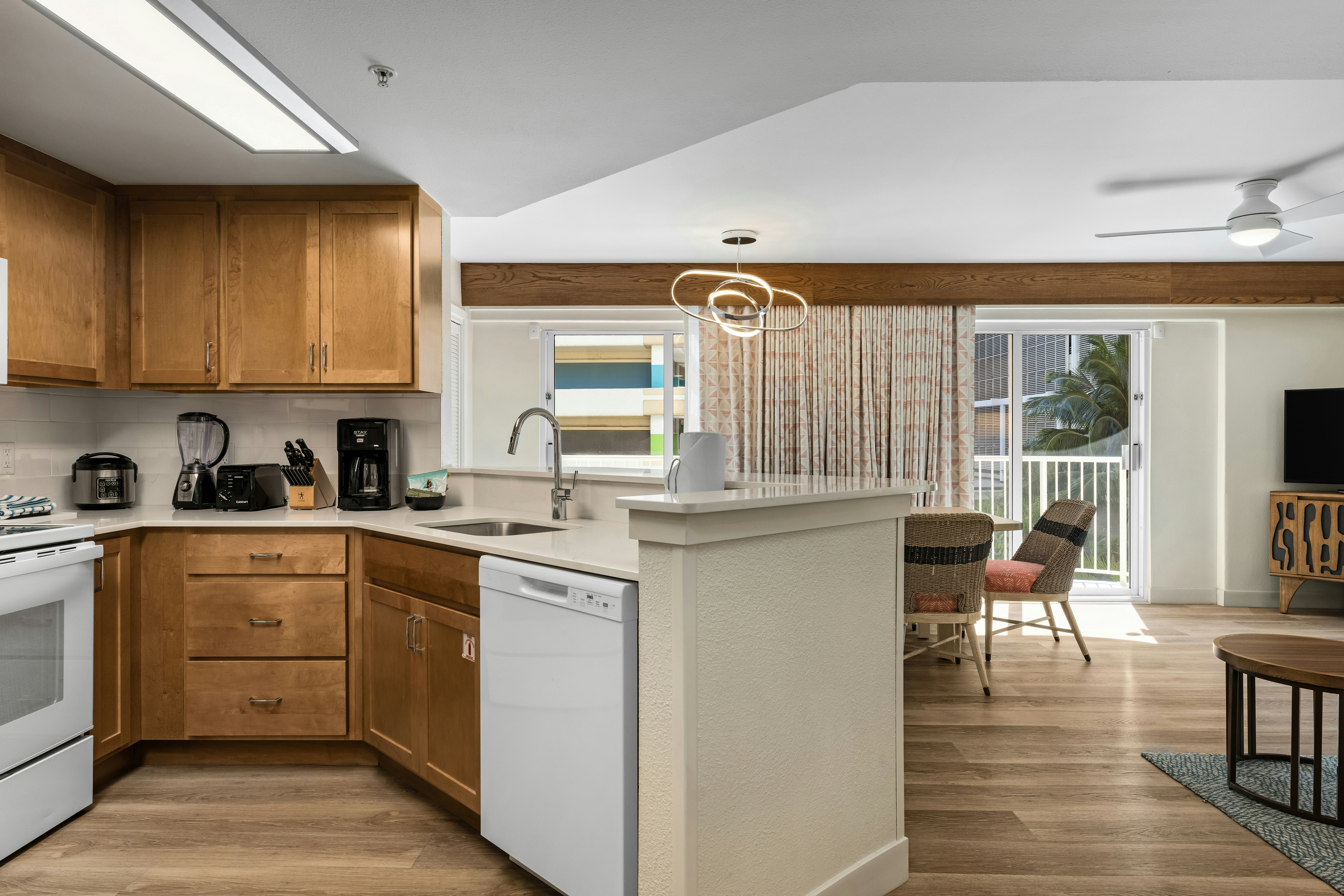 Club Wyndham At Waikiki Beach Walk 31/47