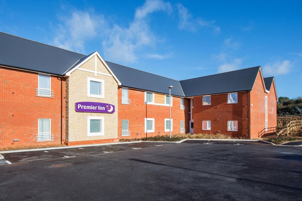 Premier Inn Isle of Wight Sandown (Merrie Gardens) Hotel 28/34