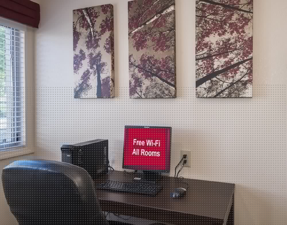 Red Roof Inn Plus Poughkeepsie 26/26